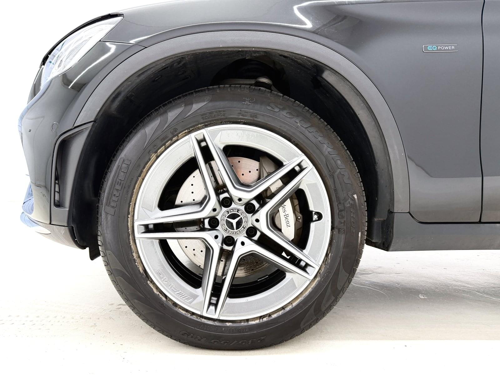 MERCEDES CLASE GLC GLC 300 E 4MATIC  319CV 23 