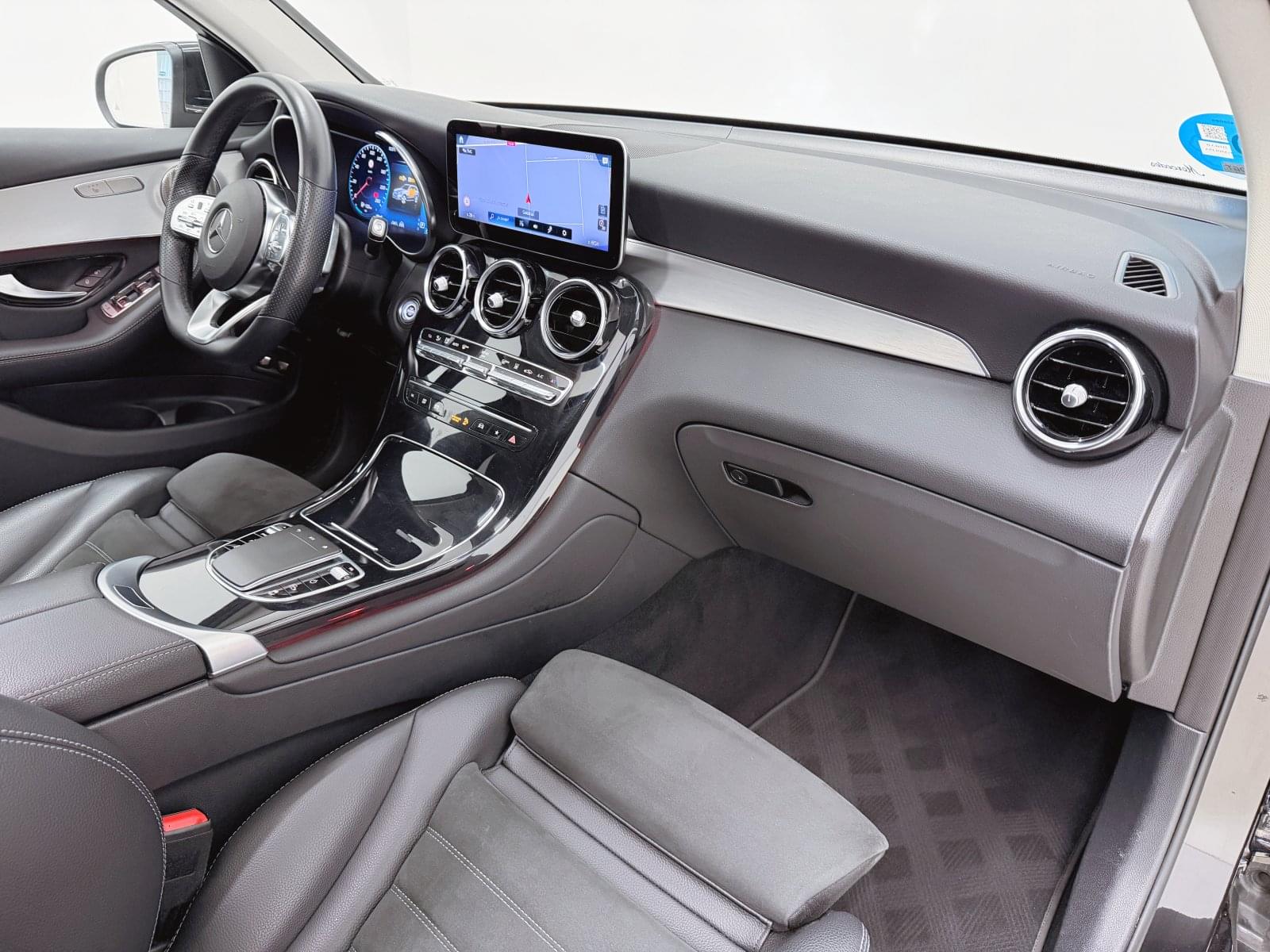 MERCEDES CLASE GLC GLC 300 E 4MATIC  319CV 41 