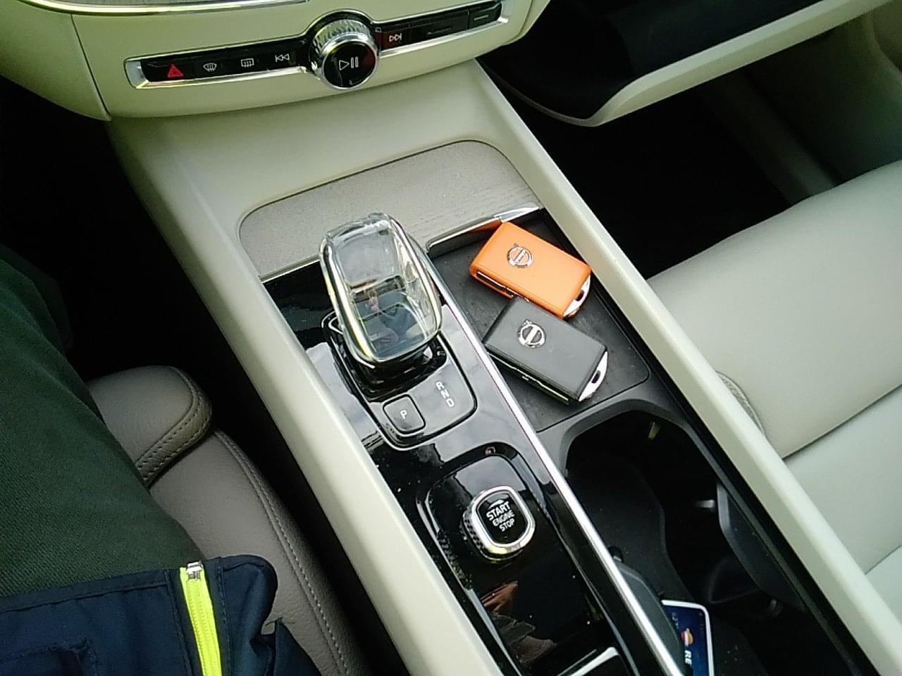 VOLVO XC60 T6 AWD RECHARGE INSCRIPTION AUTO 340CV 11 