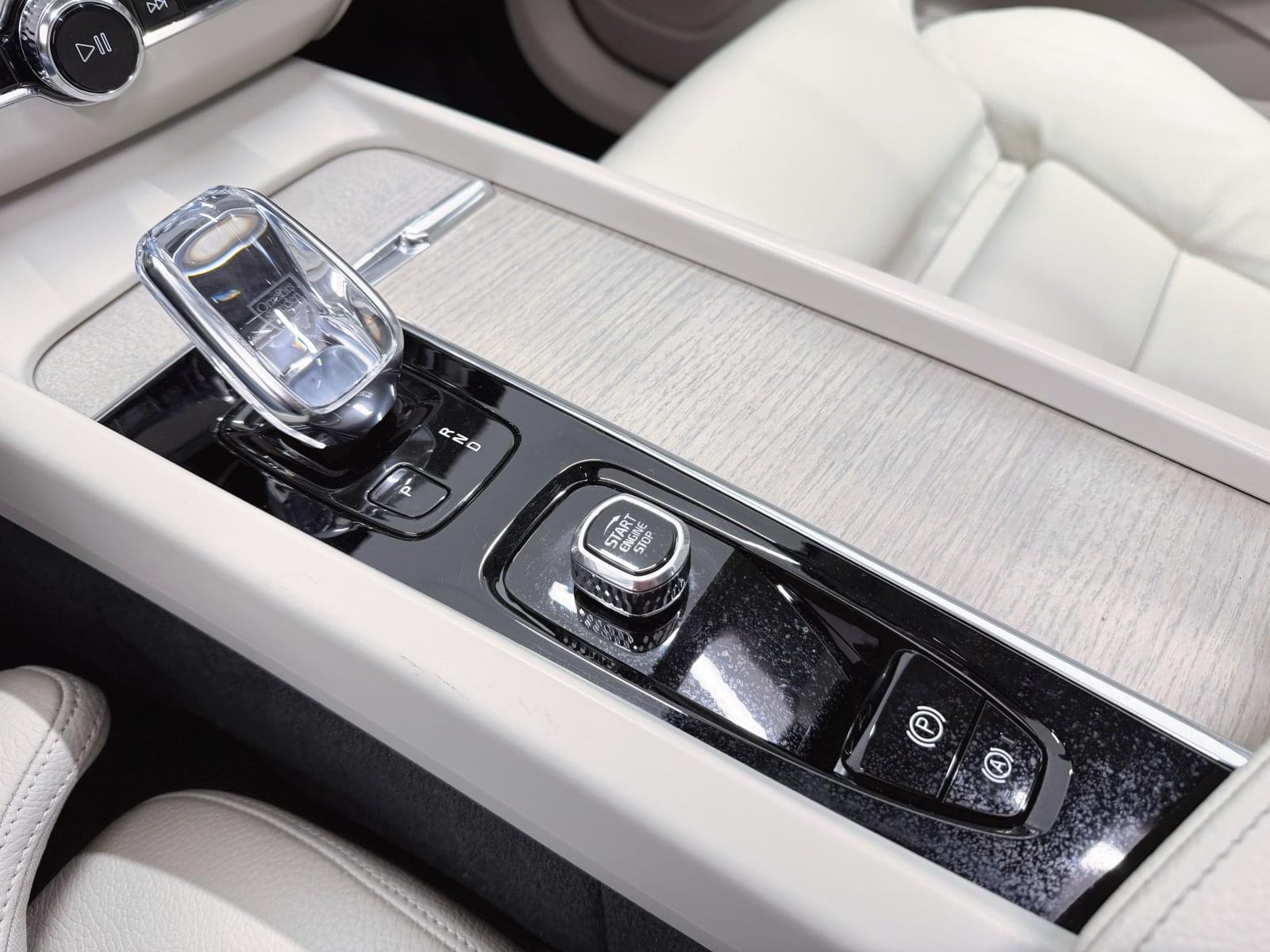 VOLVO XC60 T6 AWD RECHARGE INSCRIPTION AUTO 340CV 39 