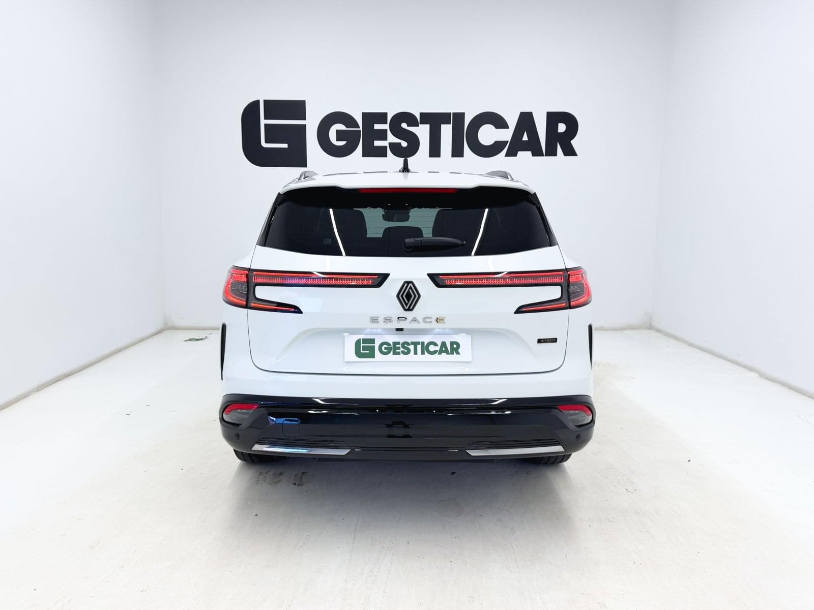 RENAULT ESPACE ICONIC ETECH FULL HYBRID 200CV 12 