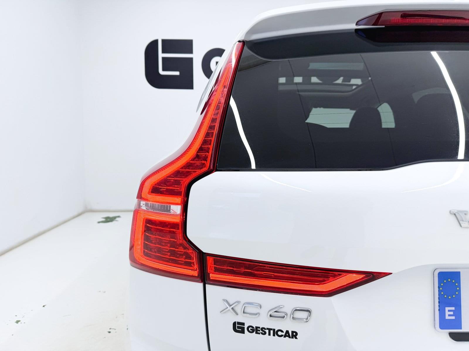 VOLVO XC60 T6 AWD RECHARGE INSCRIPTION 340CV AUTO 12 