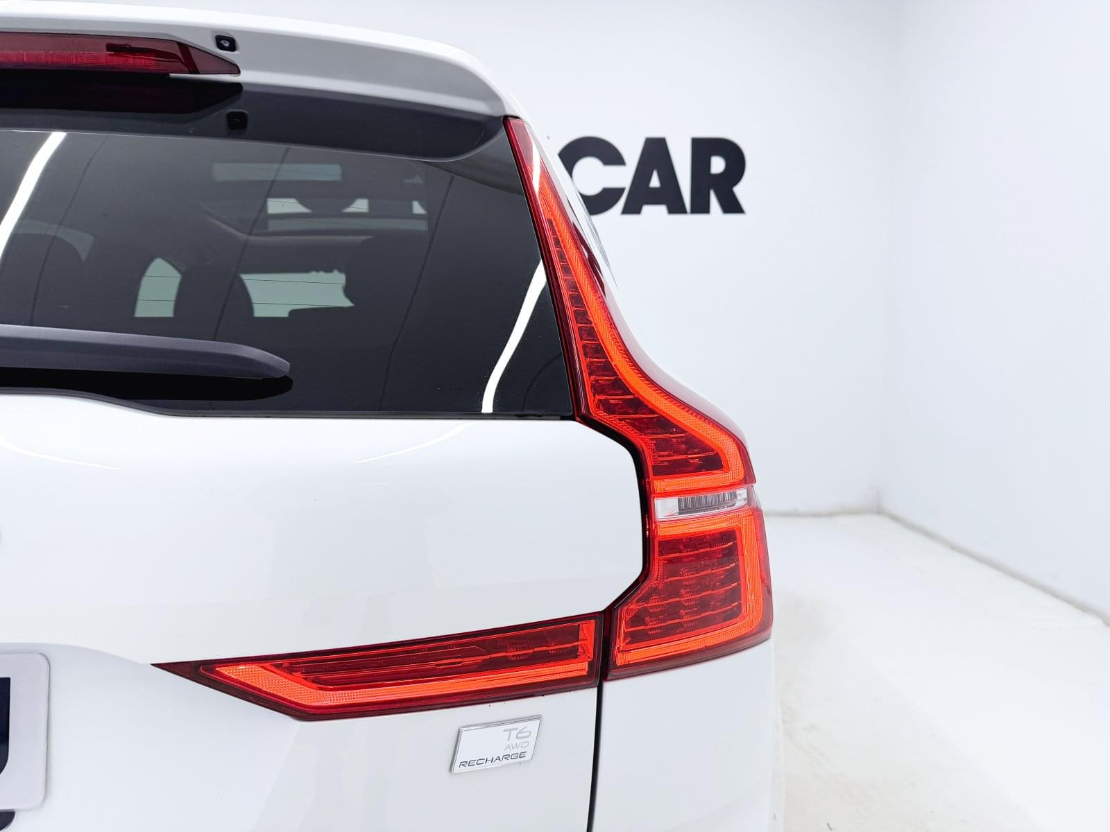 VOLVO XC60 T6 AWD RECHARGE INSCRIPTION 340CV AUTO 19 