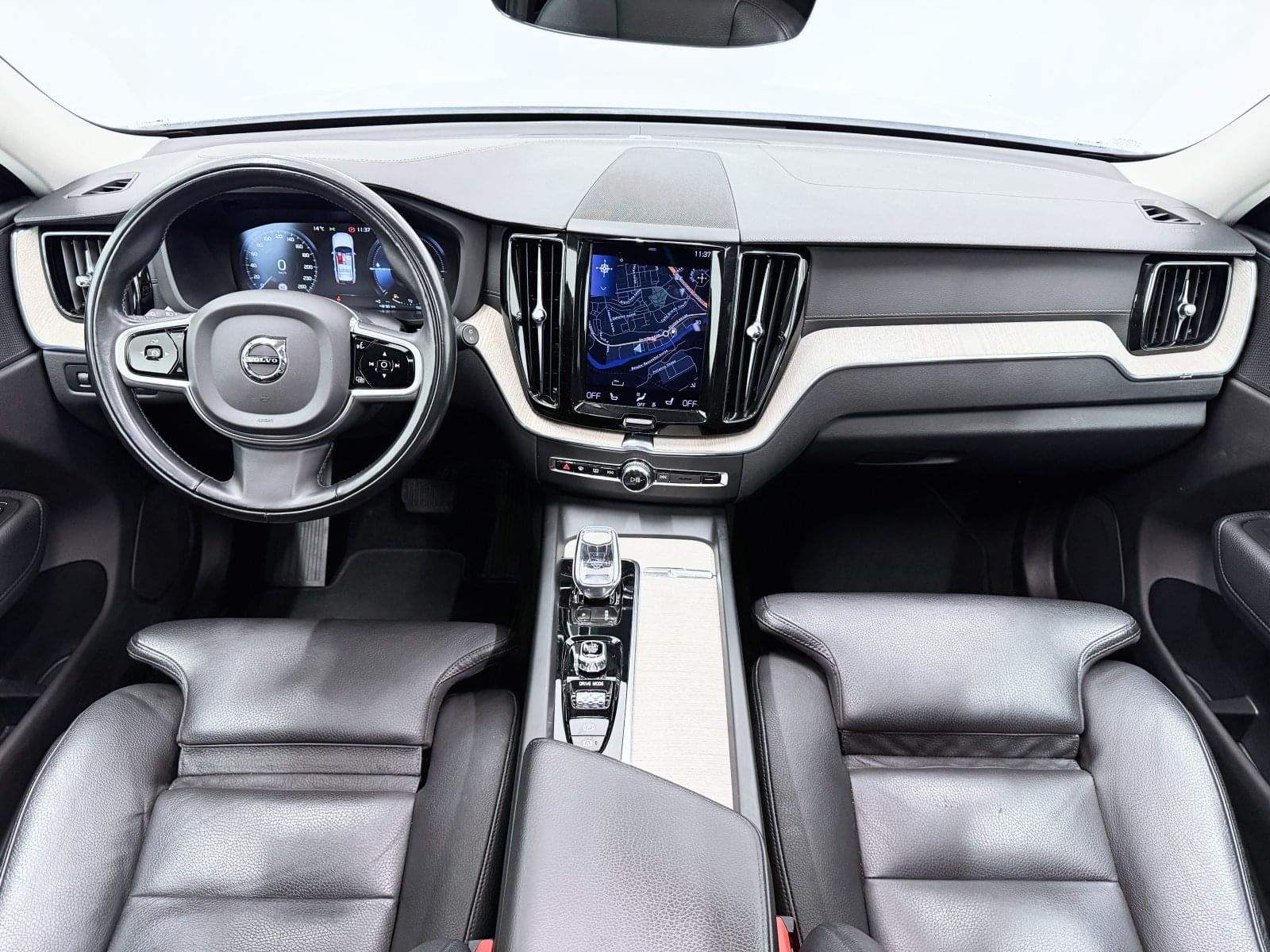 VOLVO XC60 T6 AWD RECHARGE INSCRIPTION 340CV AUTO 29 