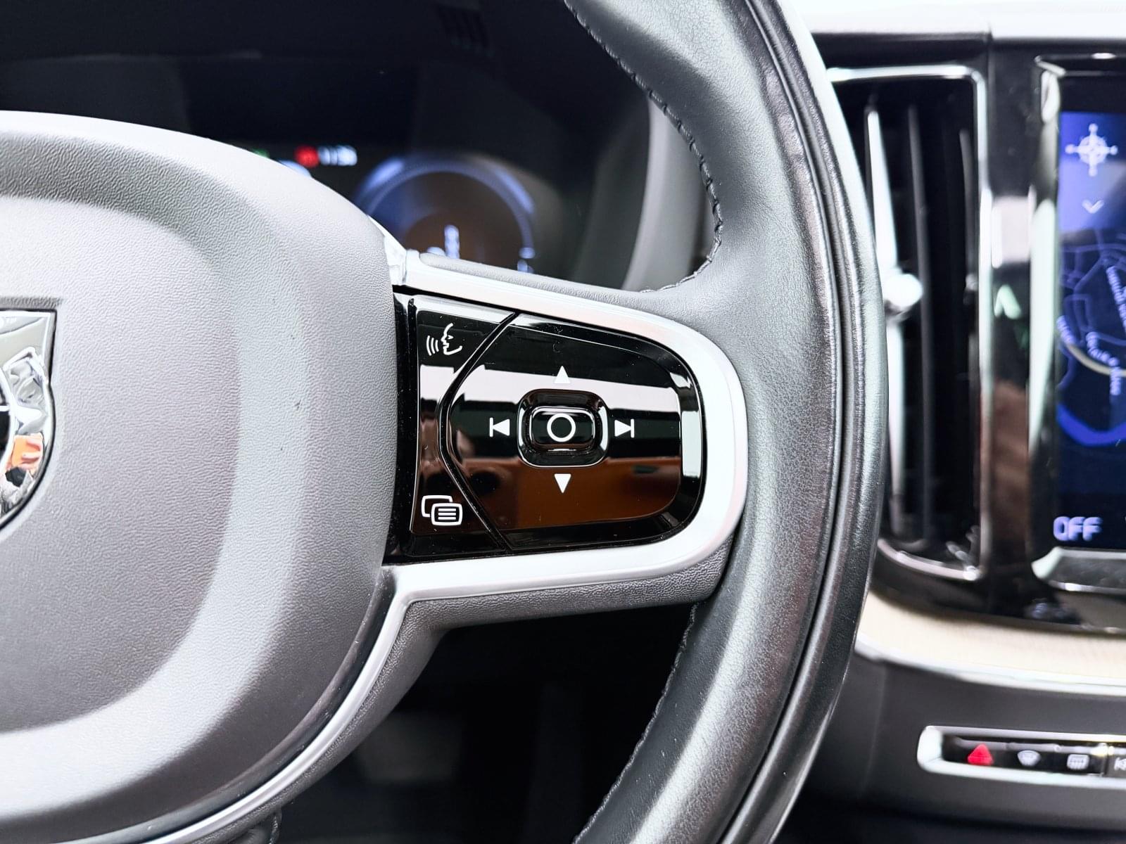 VOLVO XC60 T6 AWD RECHARGE INSCRIPTION 340CV AUTO 32 