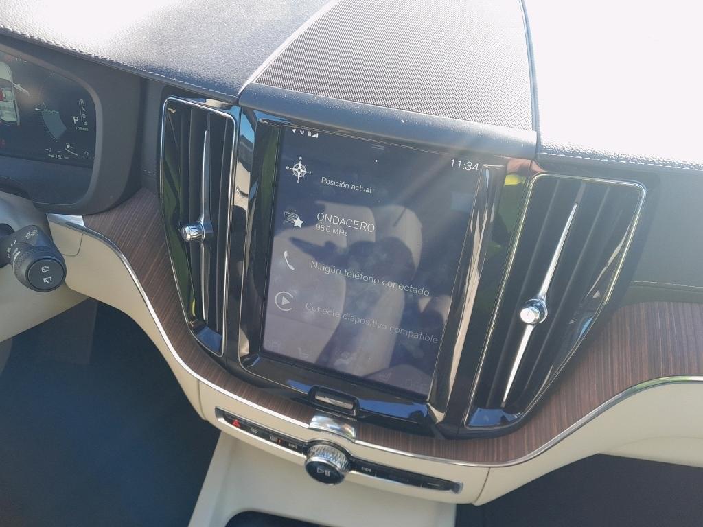 VOLVO XC60 2.0 T8 AWD INSCRIPTION 390cv 10 