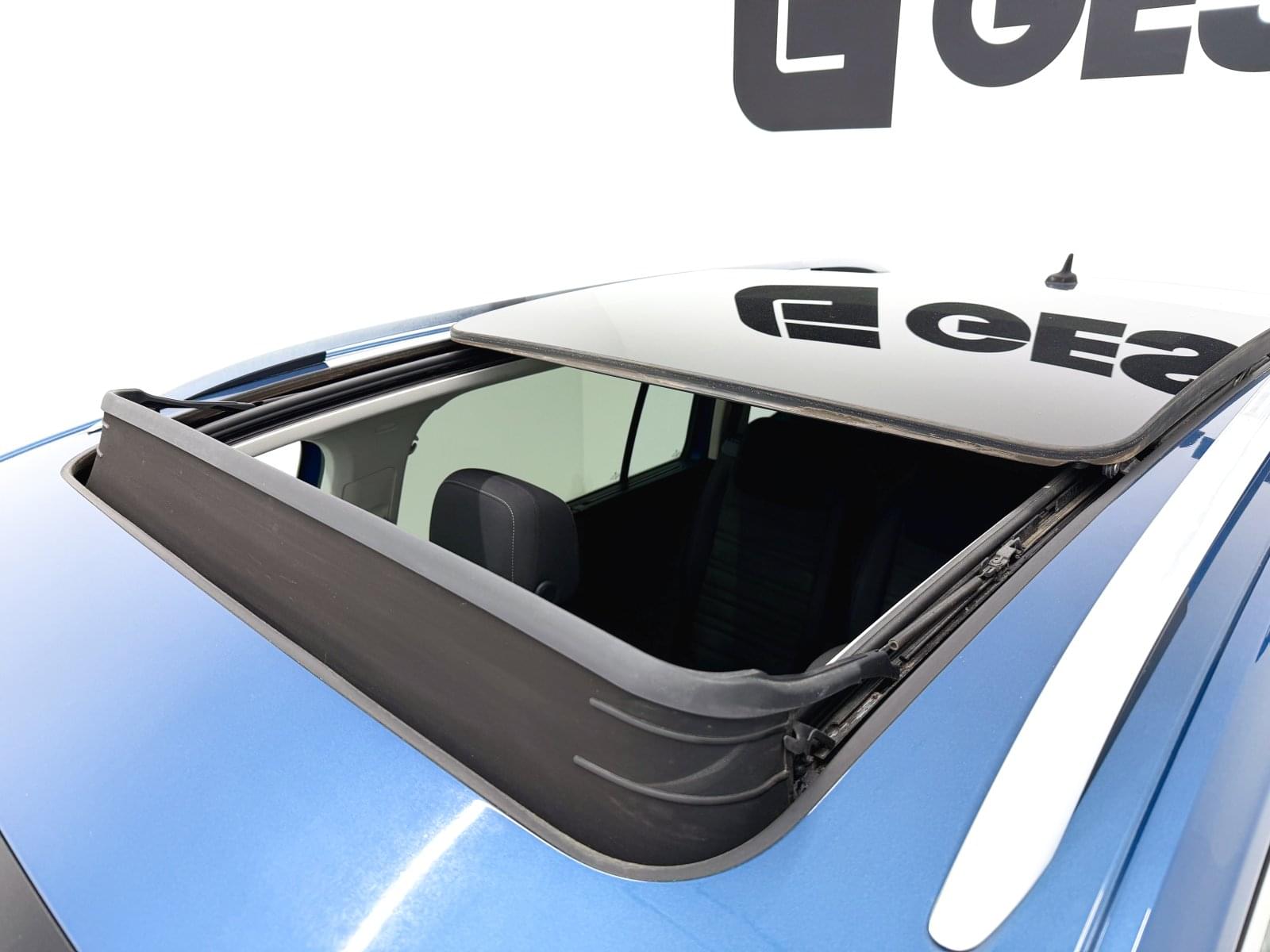 VOLKSWAGEN TOURAN 2.0TDI 150CV DSG SPORT 7