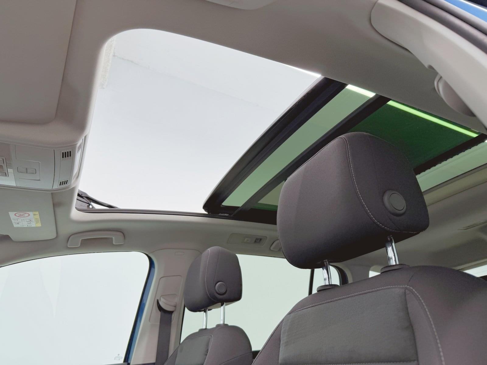 VOLKSWAGEN TOURAN 2.0TDI 150CV DSG SPORT 27