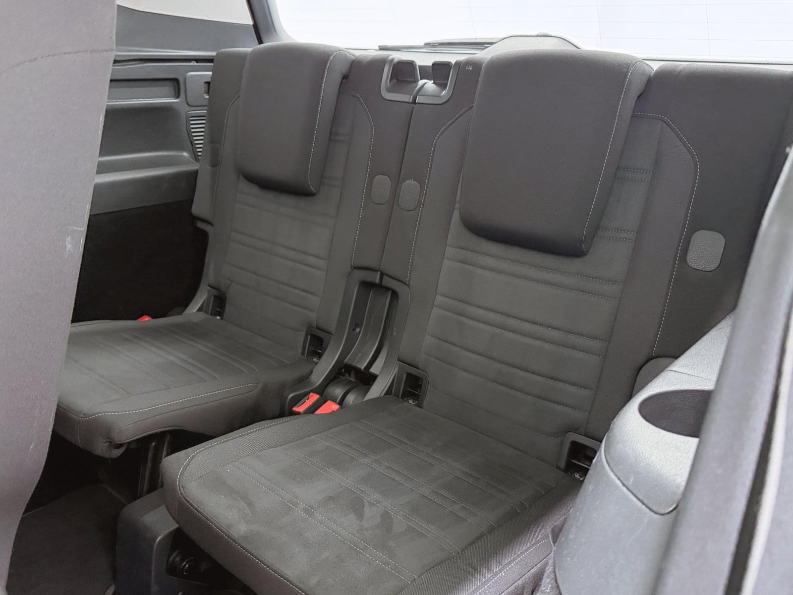 VOLKSWAGEN TOURAN 2.0TDI 150CV DSG SPORT 47