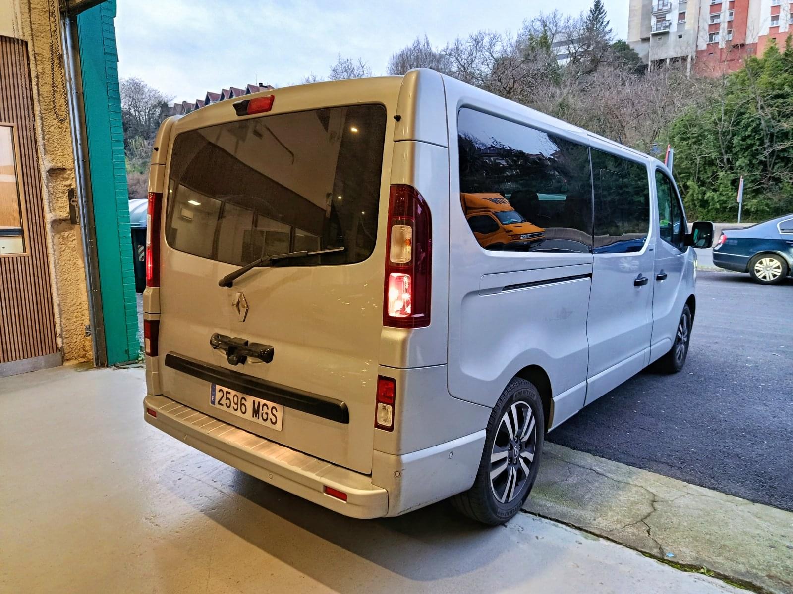 RENAULT TRAFIC SPACECLASS LARGO 2.0DCI 150CV 3 