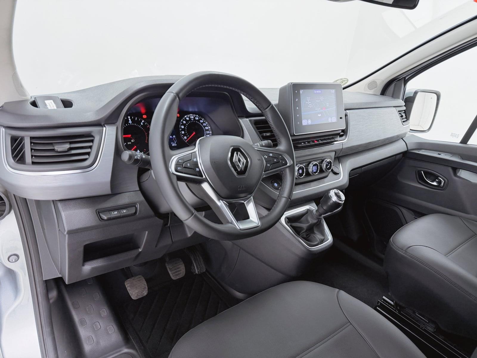 RENAULT TRAFIC SPACECLASS LARGO 2.0DCI 150CV 27 