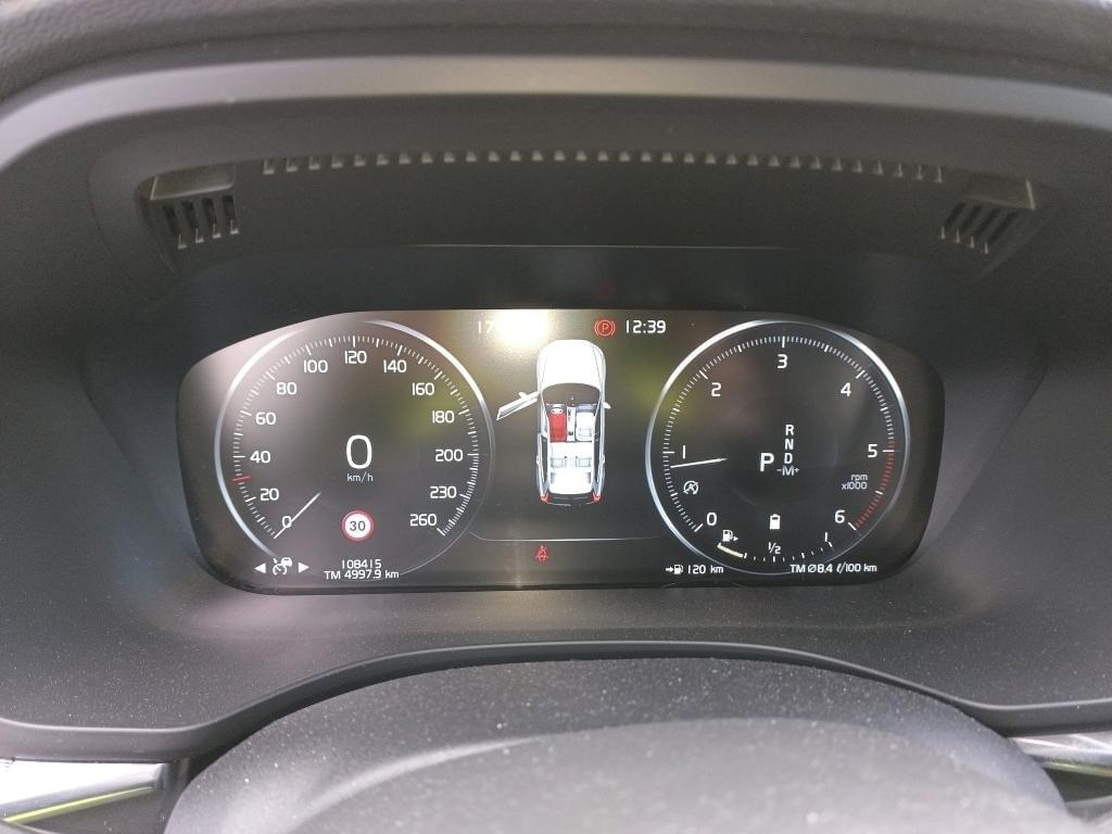 VOLVO XC60 2.0 B5 D AWD R-DESIGN AUTO 235CV 7 