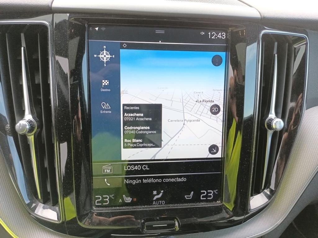 VOLVO XC60 2.0 B5 D AWD R-DESIGN AUTO 235CV 9 