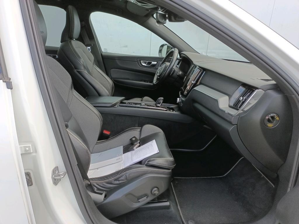 VOLVO XC60 2.0 B5 D AWD R-DESIGN AUTO 235CV 11 