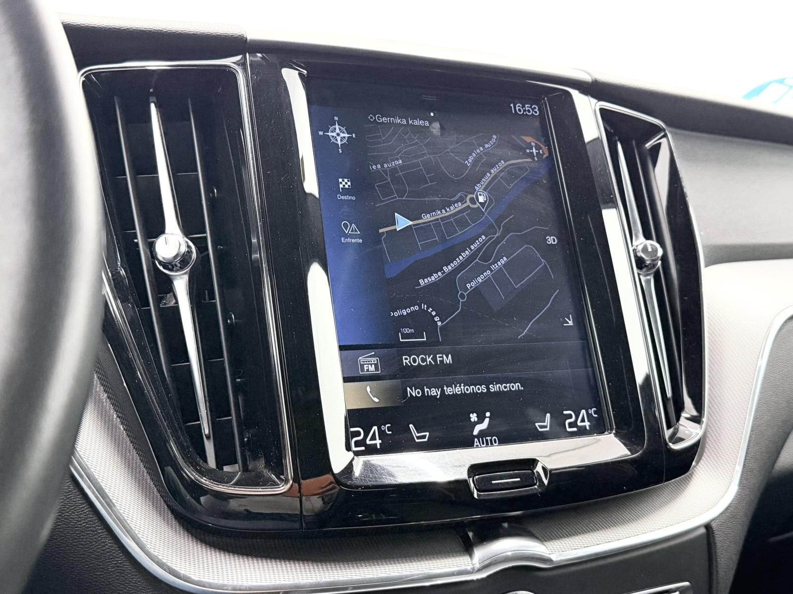 VOLVO XC60 2.0 B5 D AWD R-DESIGN AUTO 235CV 34 