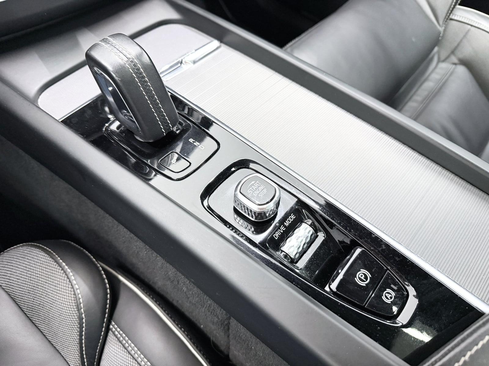 VOLVO XC60 2.0 B5 D AWD R-DESIGN AUTO 235CV 38 