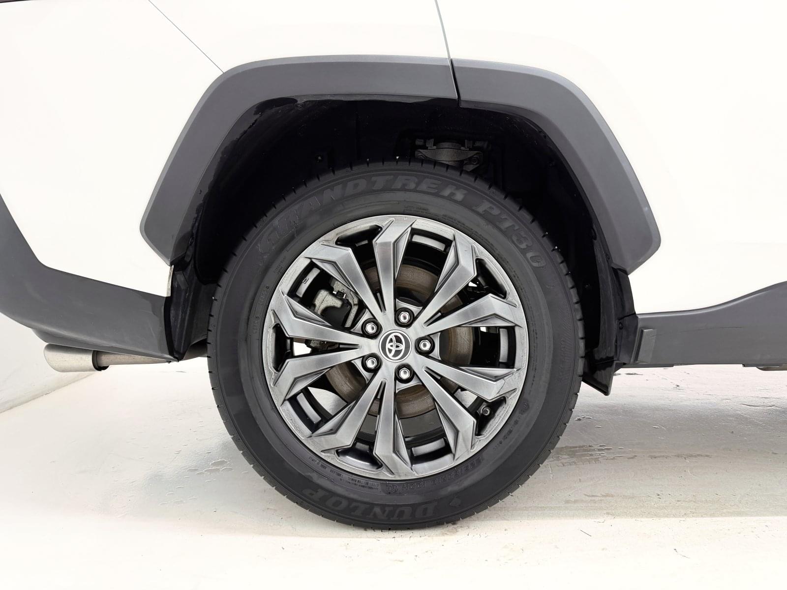 TOYOTA RAV4 2.5L 220H ADVANCE 222CV 23 