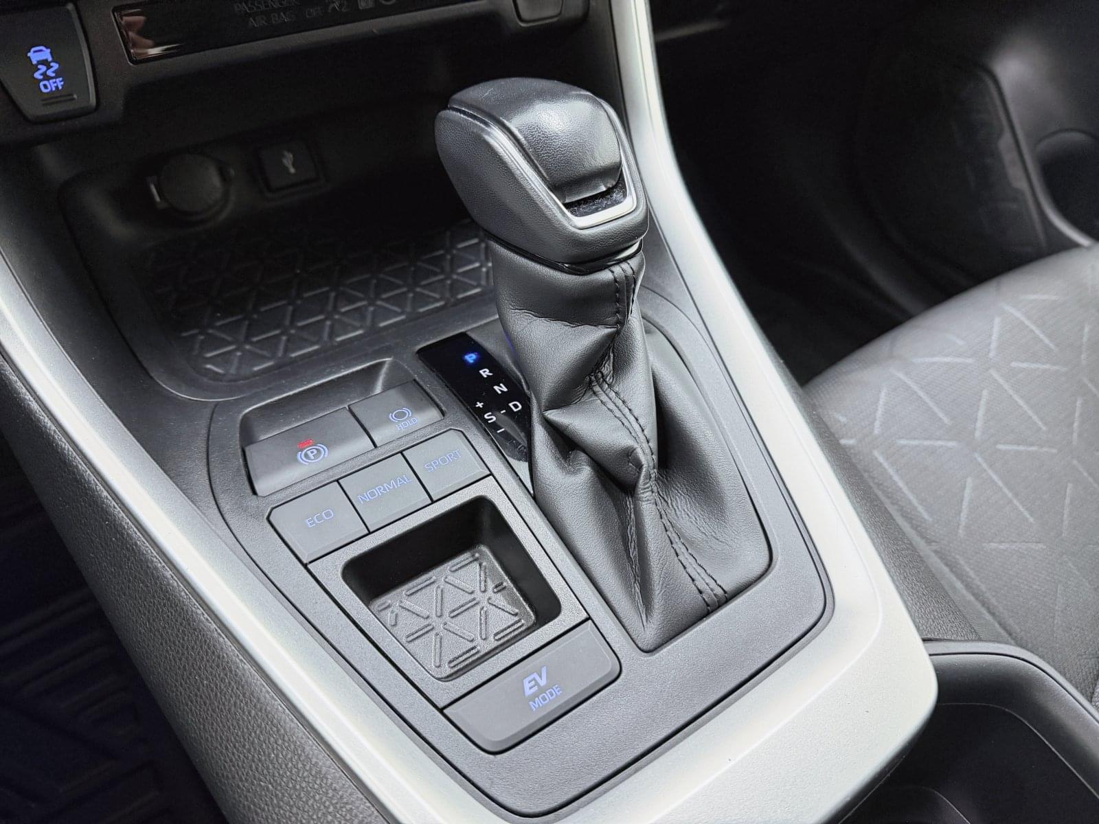 TOYOTA RAV4 2.5L 220H ADVANCE 222CV 36 