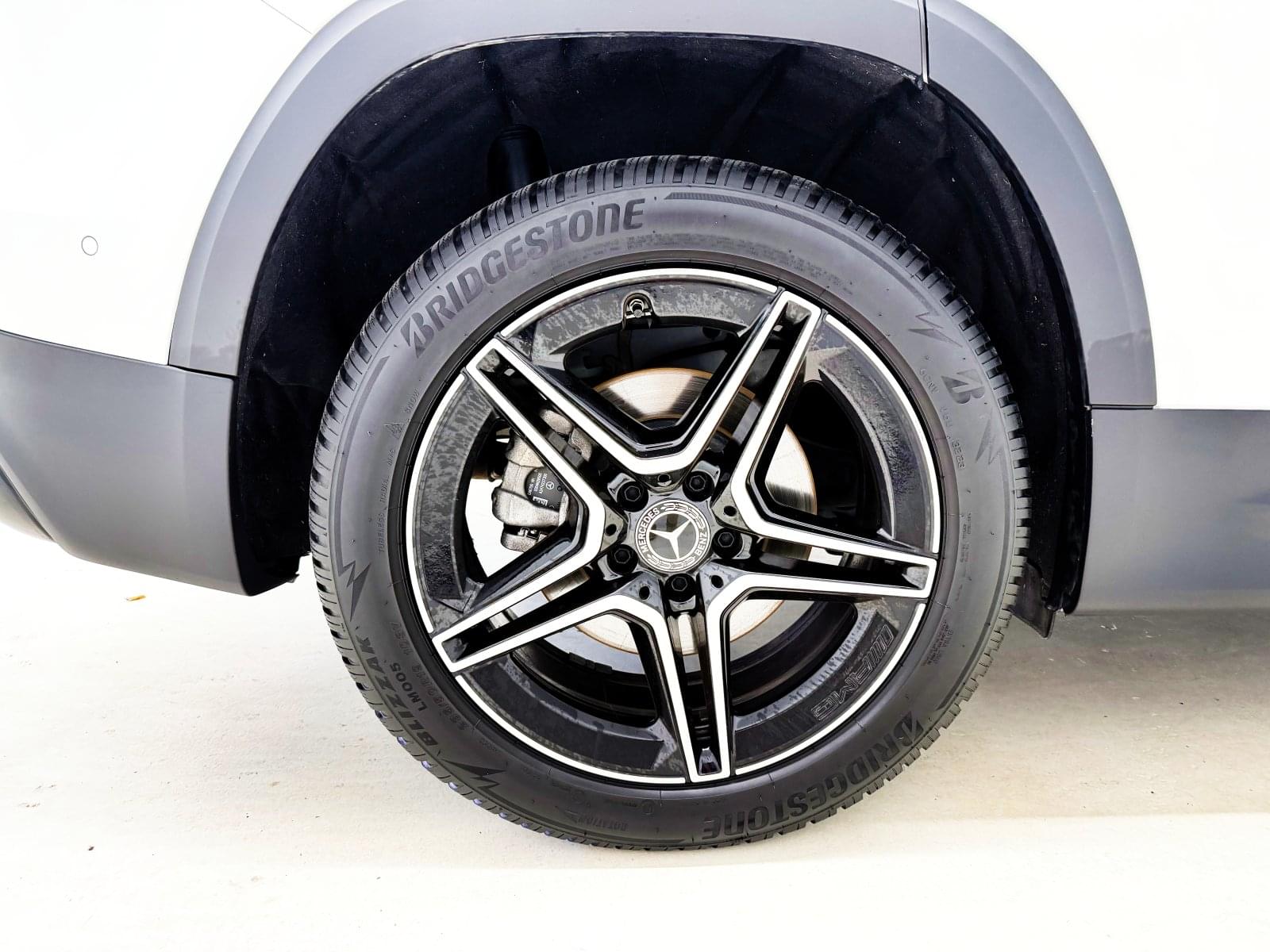 MERCEDES GLB 220D 4MATIC AMG 18 