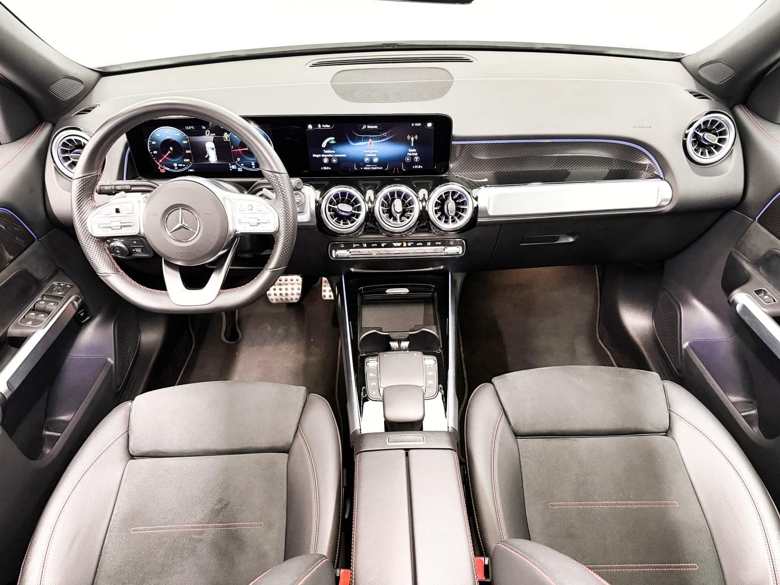 MERCEDES GLB 220D 4MATIC AMG 32 