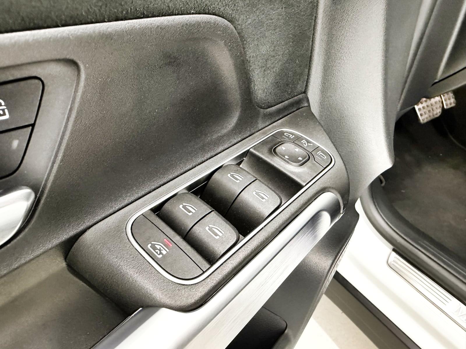 MERCEDES GLB 220D 4MATIC AMG 20 