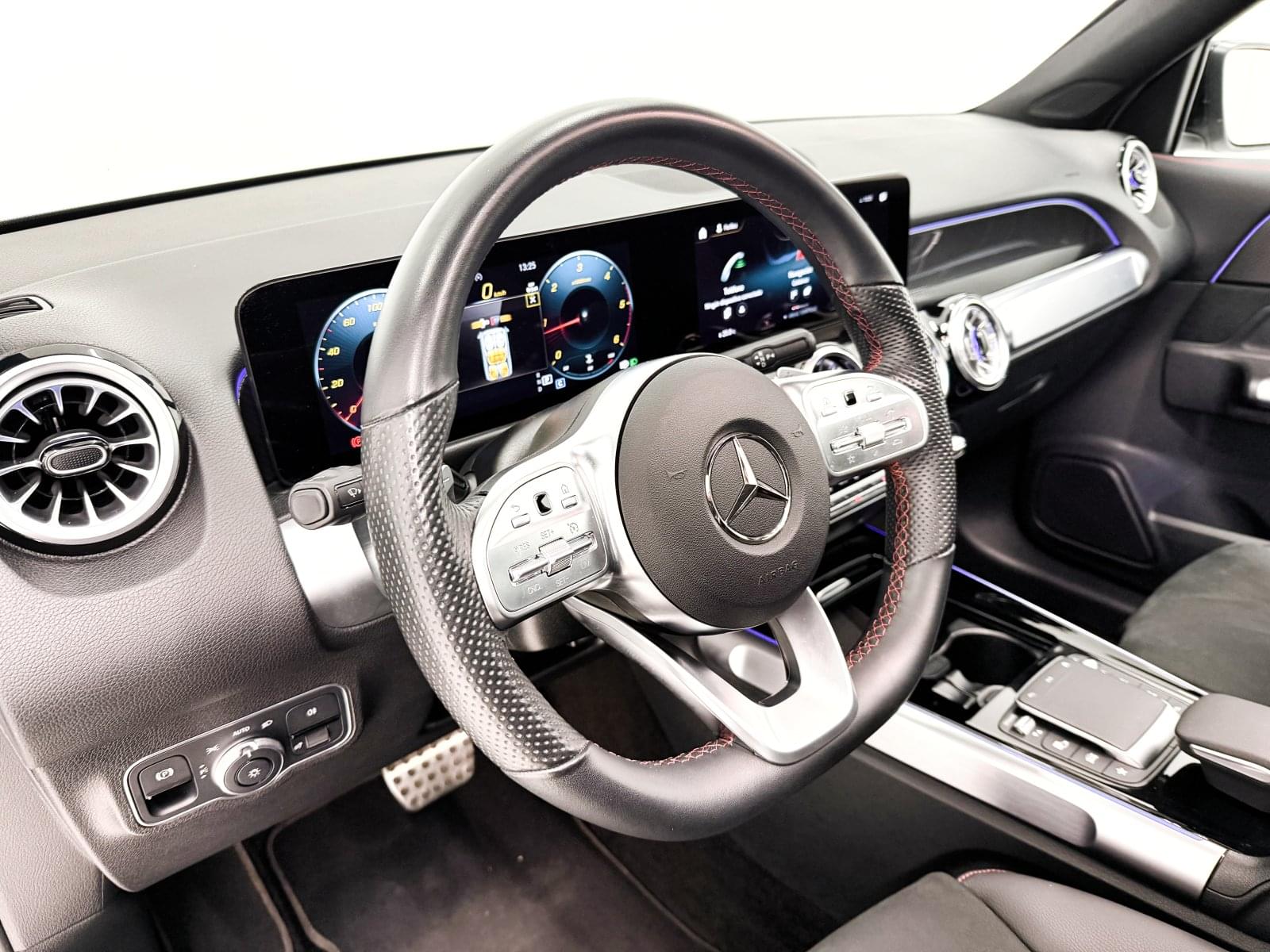 MERCEDES GLB 220D 4MATIC AMG 25 