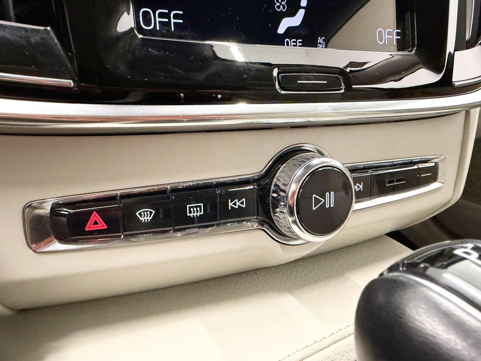 VOLVO V90 CROSS COUNTRY D4 190CV MOMENTUM 33 