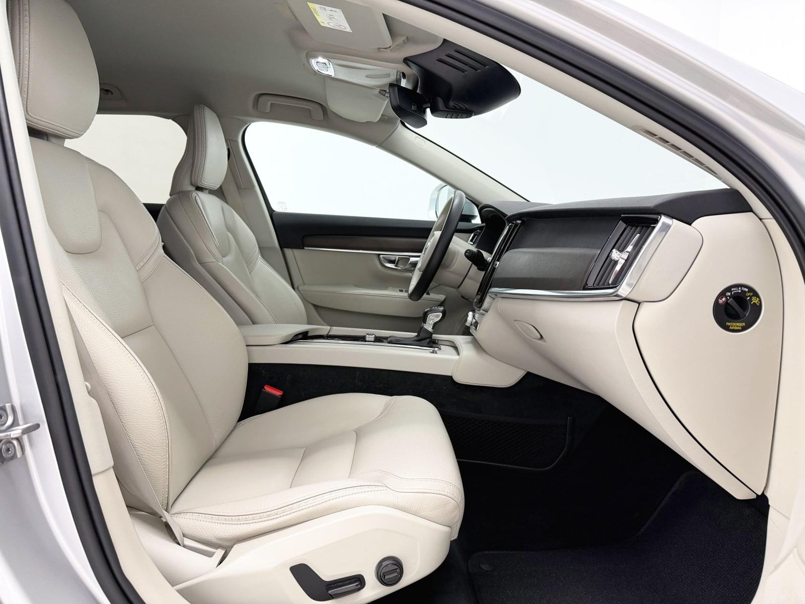 VOLVO V90 CROSS COUNTRY D4 190CV MOMENTUM 35 