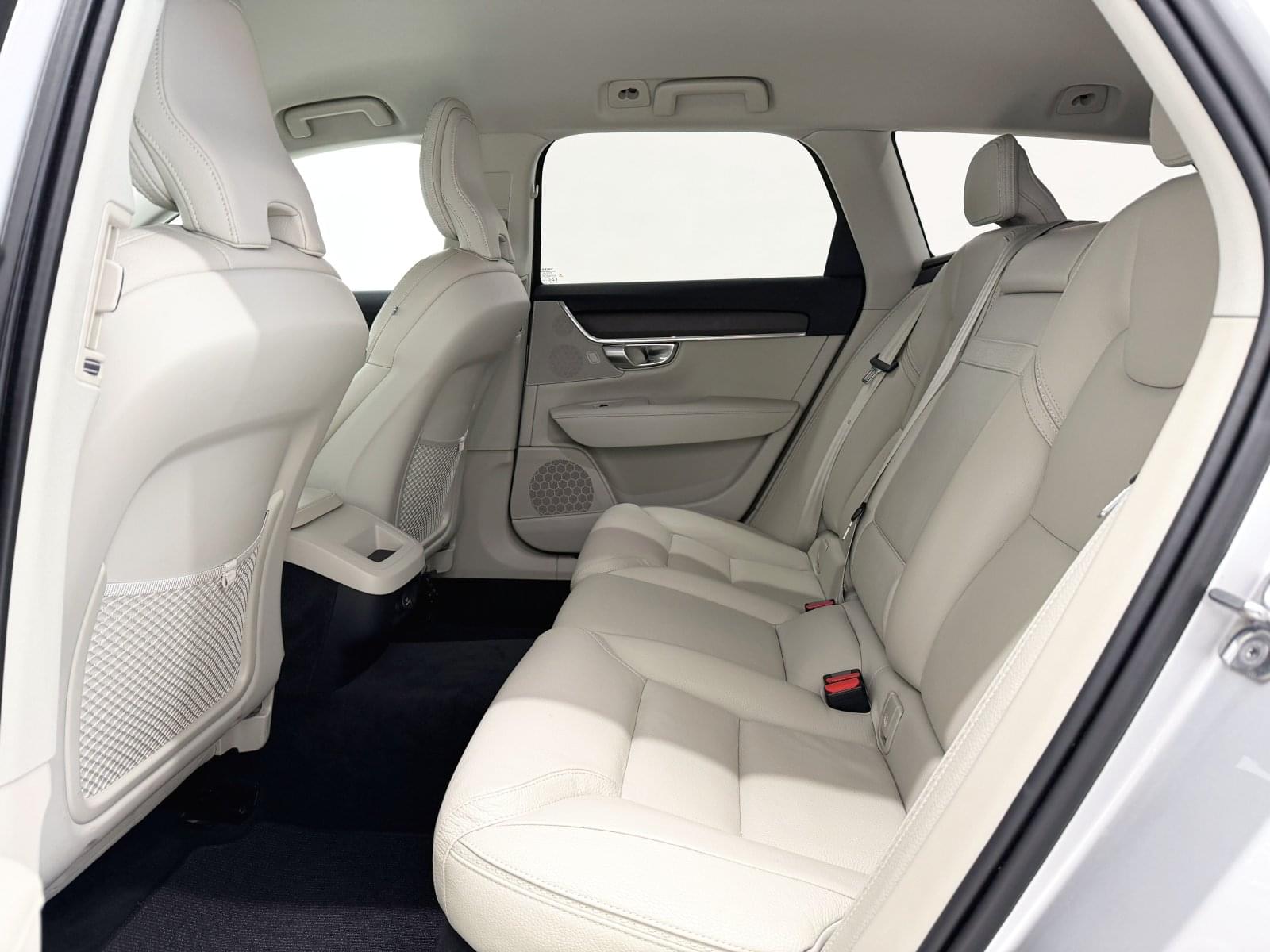 VOLVO V90 CROSS COUNTRY D4 190CV MOMENTUM 40 