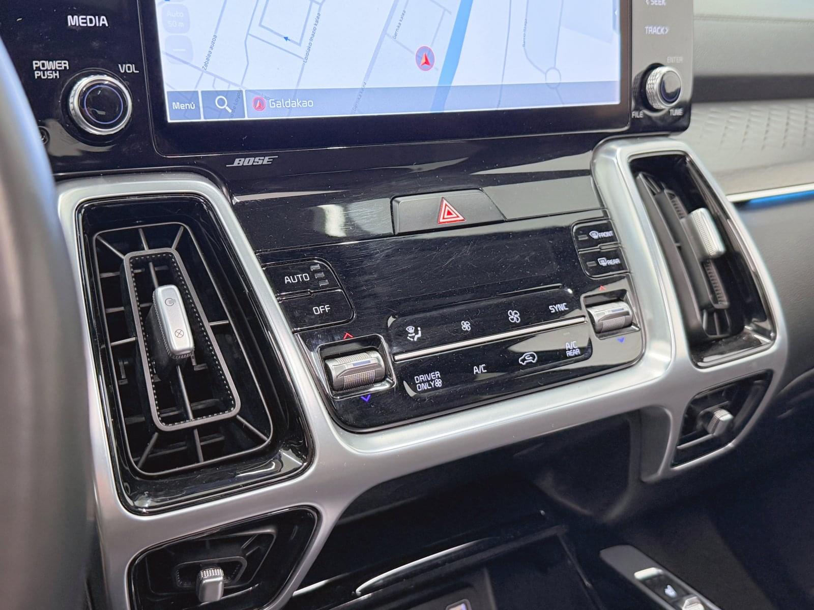 KIA SORENTO 1.6 T-GDI PHEV EMOTION 4X4 LUXURY 265CV 40 