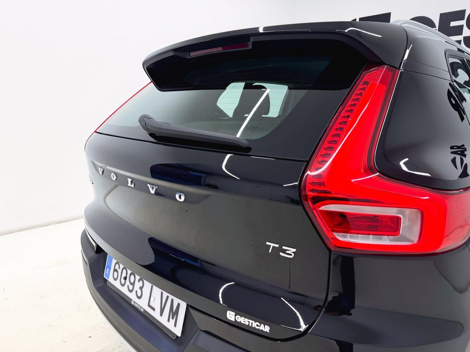 VOLVO XC40 1.5 T3 INSCRIPTION AUTO 163CV 17 