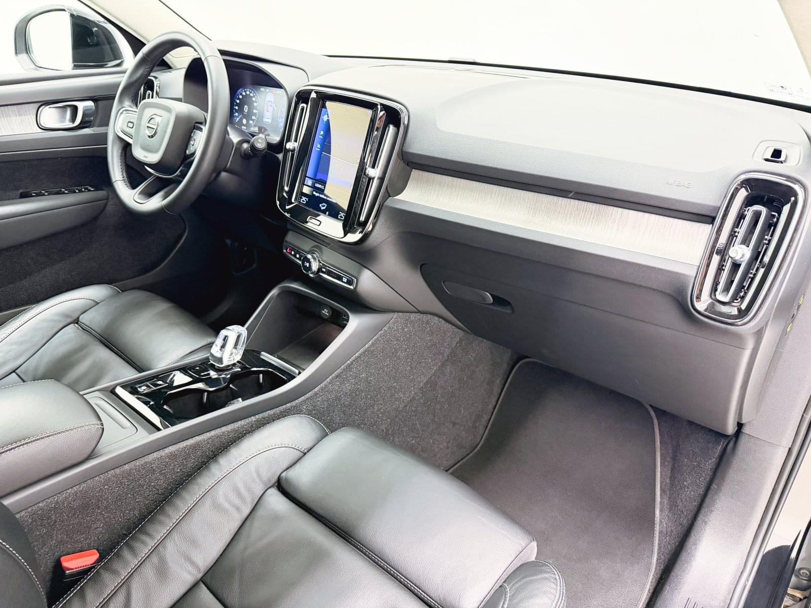 VOLVO XC40 1.5 T3 INSCRIPTION AUTO 163CV 38 