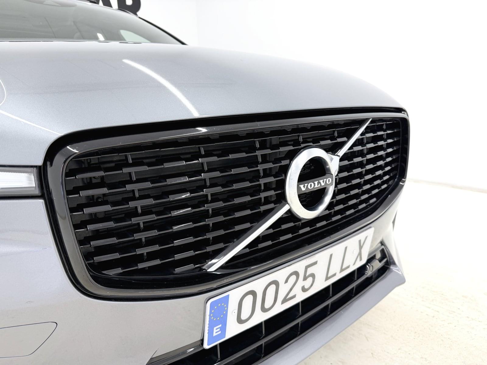 VOLVO XC60 2.0 T6 AWD RECHARGE R-DESIGN  AUTO 340CV 5 