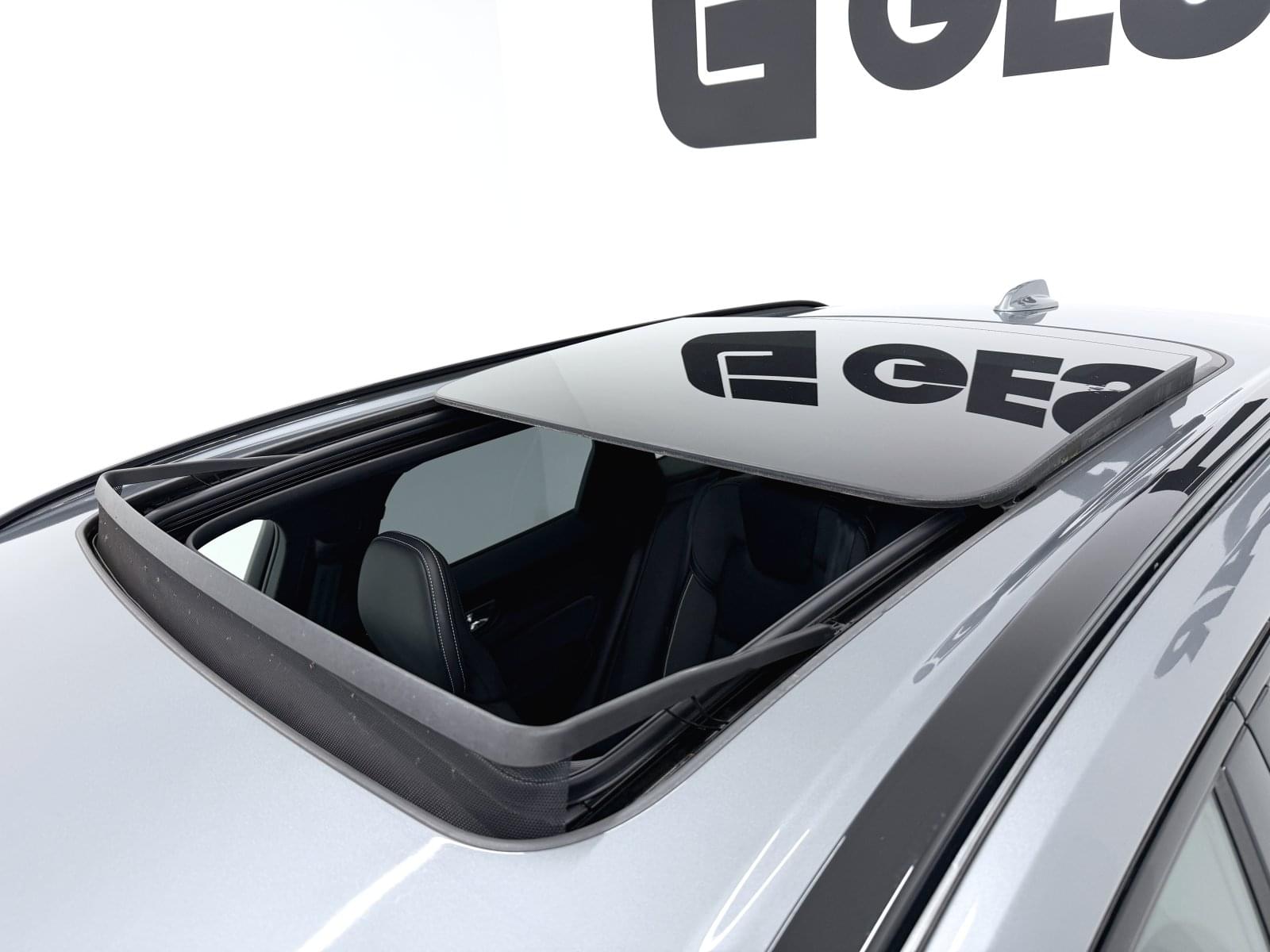 VOLVO XC60 2.0 T6 AWD RECHARGE R-DESIGN  AUTO 340CV 7 