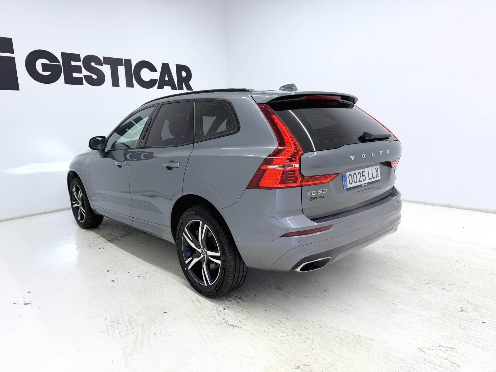 VOLVO XC60 2.0 T6 AWD RECHARGE R-DESIGN  AUTO 340CV 11 
