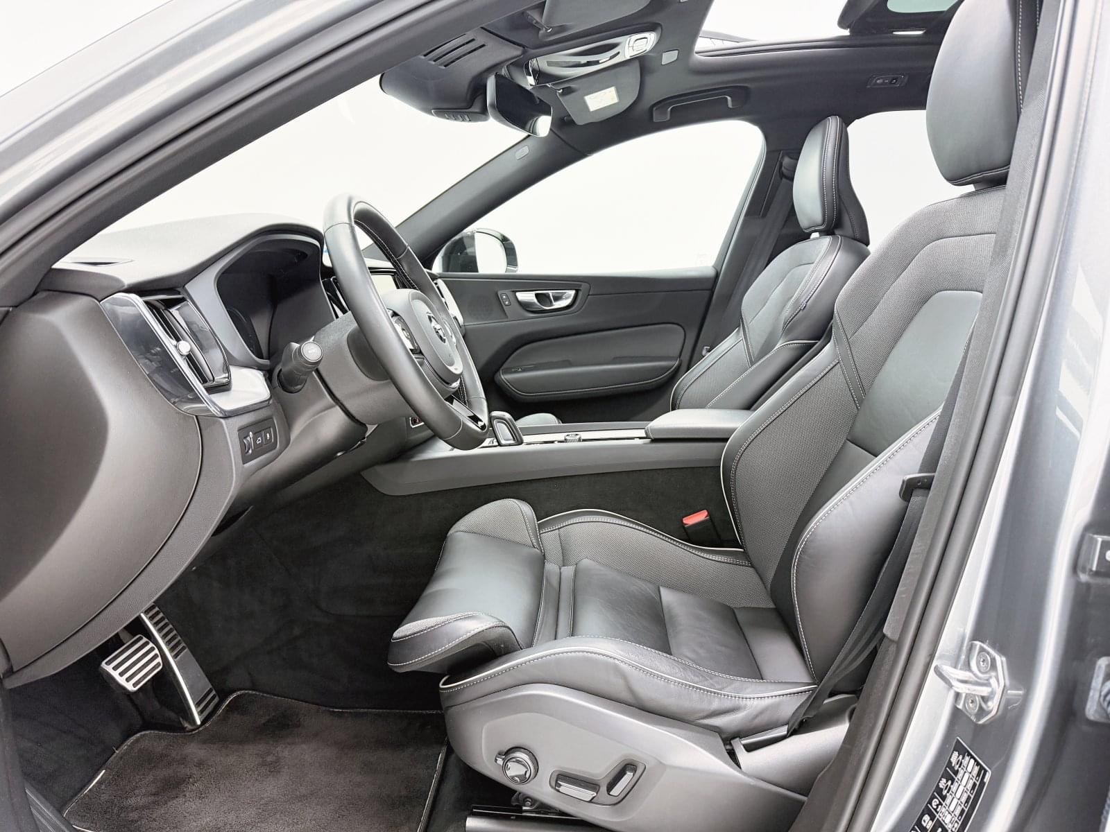 VOLVO XC60 2.0 T6 AWD RECHARGE R-DESIGN  AUTO 340CV 26 