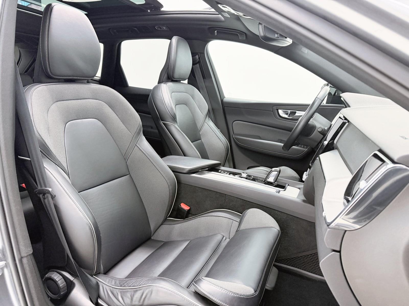 VOLVO XC60 2.0 T6 AWD RECHARGE R-DESIGN  AUTO 340CV 41 