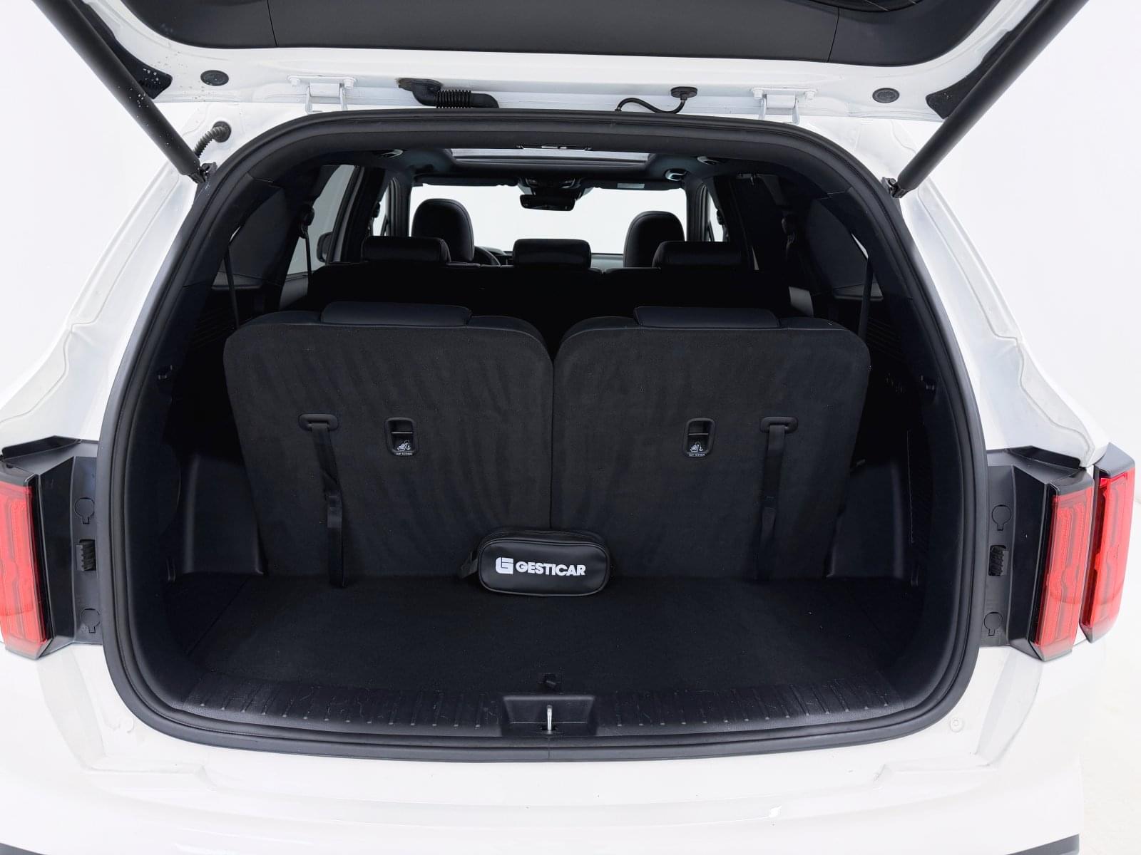 KIA SORENTO 2.2 CRDI EMOTION DCT 7PL 202CV LUXURY 16 