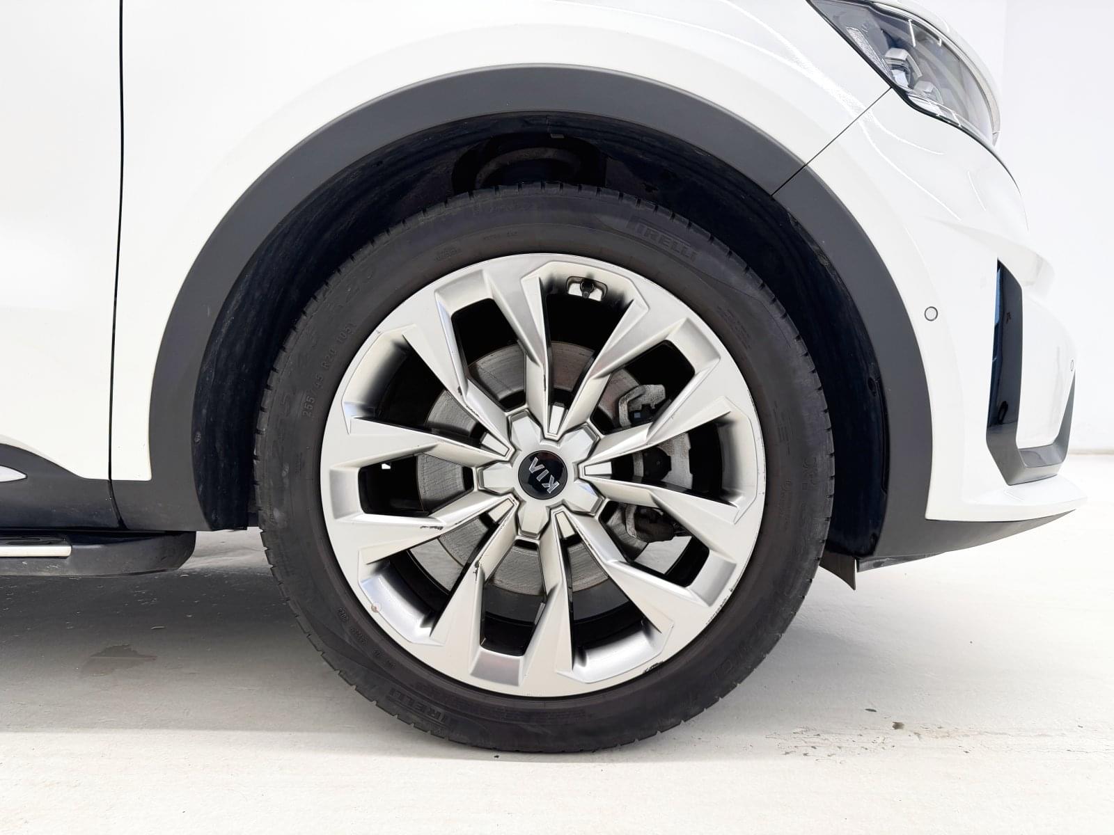 KIA SORENTO 2.2 CRDI EMOTION DCT 7PL 202CV LUXURY 21 