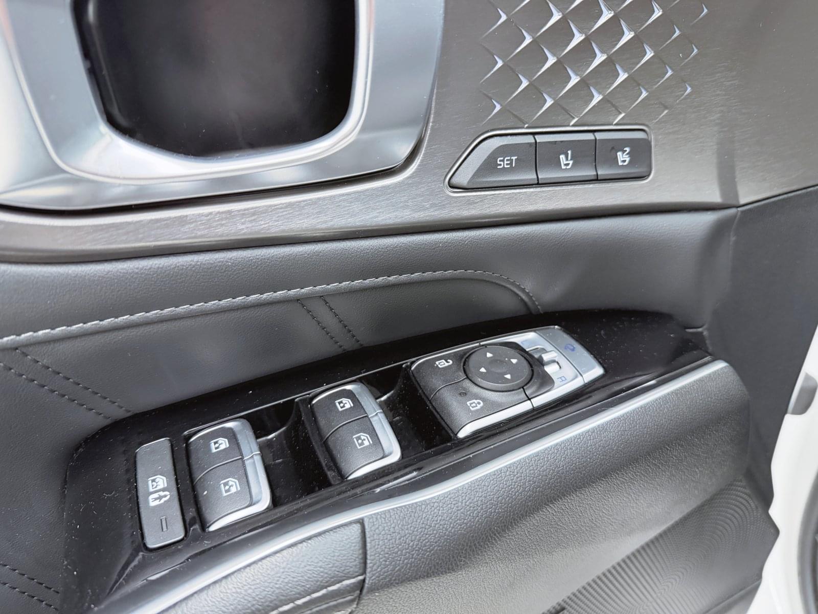 KIA SORENTO 2.2 CRDI EMOTION DCT 7PL 202CV LUXURY 26 