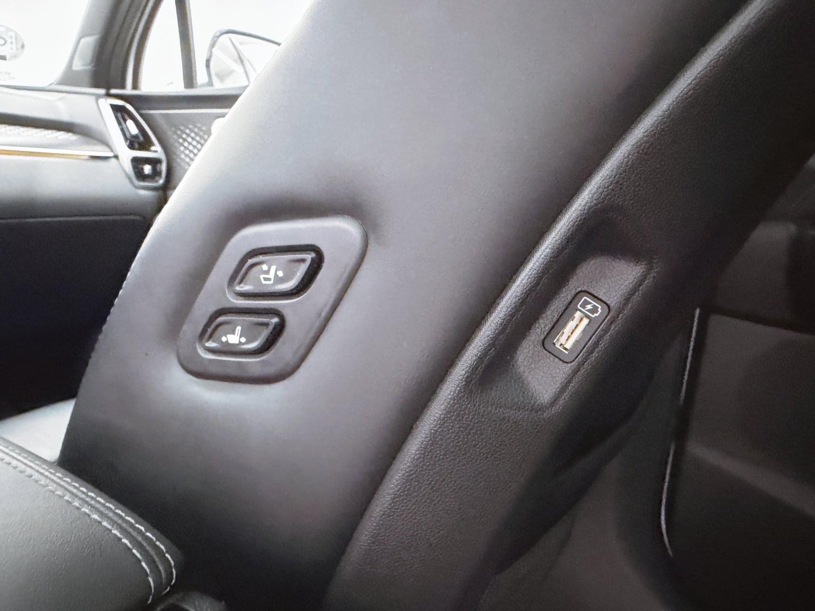 KIA SORENTO 2.2 CRDI EMOTION DCT 7PL 202CV LUXURY 46 