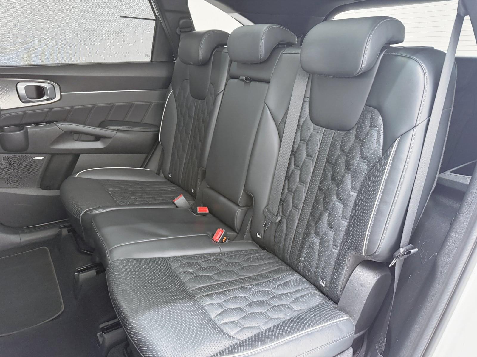 KIA SORENTO 2.2 CRDI EMOTION DCT 7PL 202CV LUXURY 50 