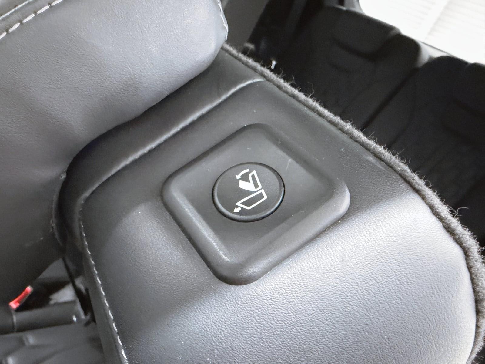 KIA SORENTO 2.2 CRDI EMOTION DCT 7PL 202CV LUXURY 51 