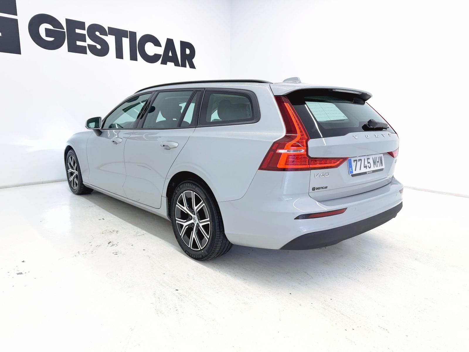 VOLVO V60 2.0 B4  ESSENTIAL AUTO 197CV 10 
