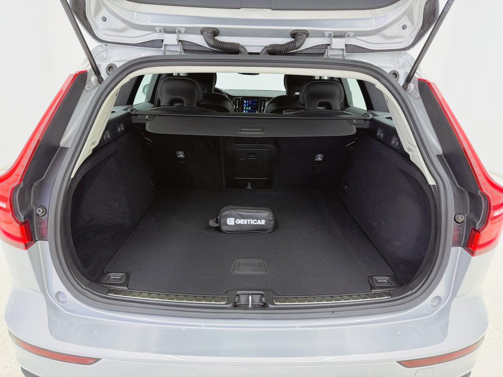 VOLVO V60 2.0 B4  ESSENTIAL AUTO 197CV 13 