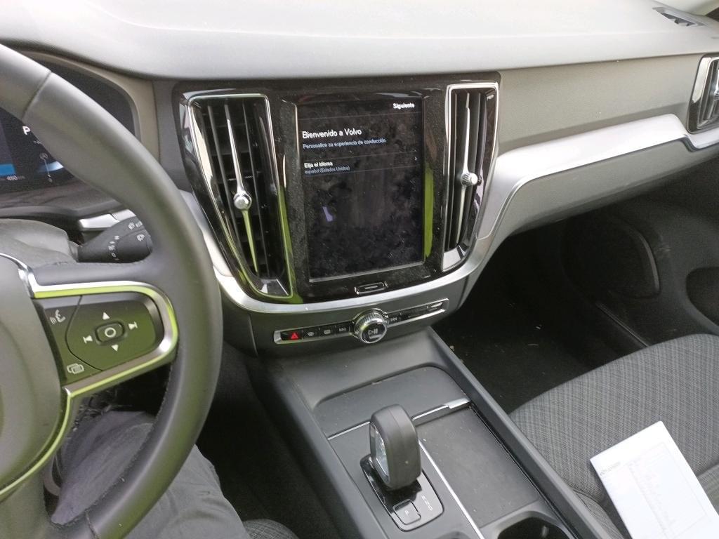 VOLVO V60 2.0 B4  ESSENTIAL AUTO 197CV 6 