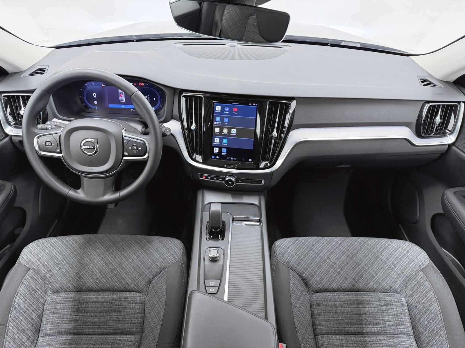 VOLVO V60 2.0 B4  ESSENTIAL AUTO 197CV 23 