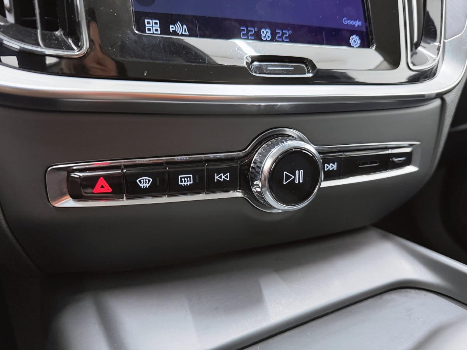 VOLVO V60 2.0 B4  ESSENTIAL AUTO 197CV 29 