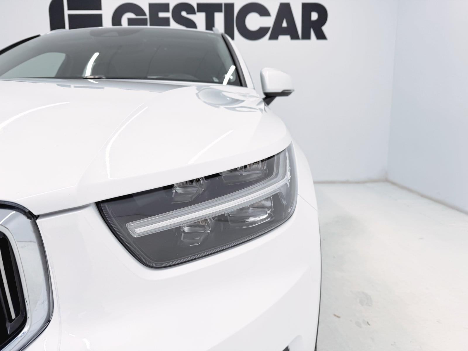 VOLVO XC40 1.5 T3 INSCRIPCION AUTO 163CV 9 