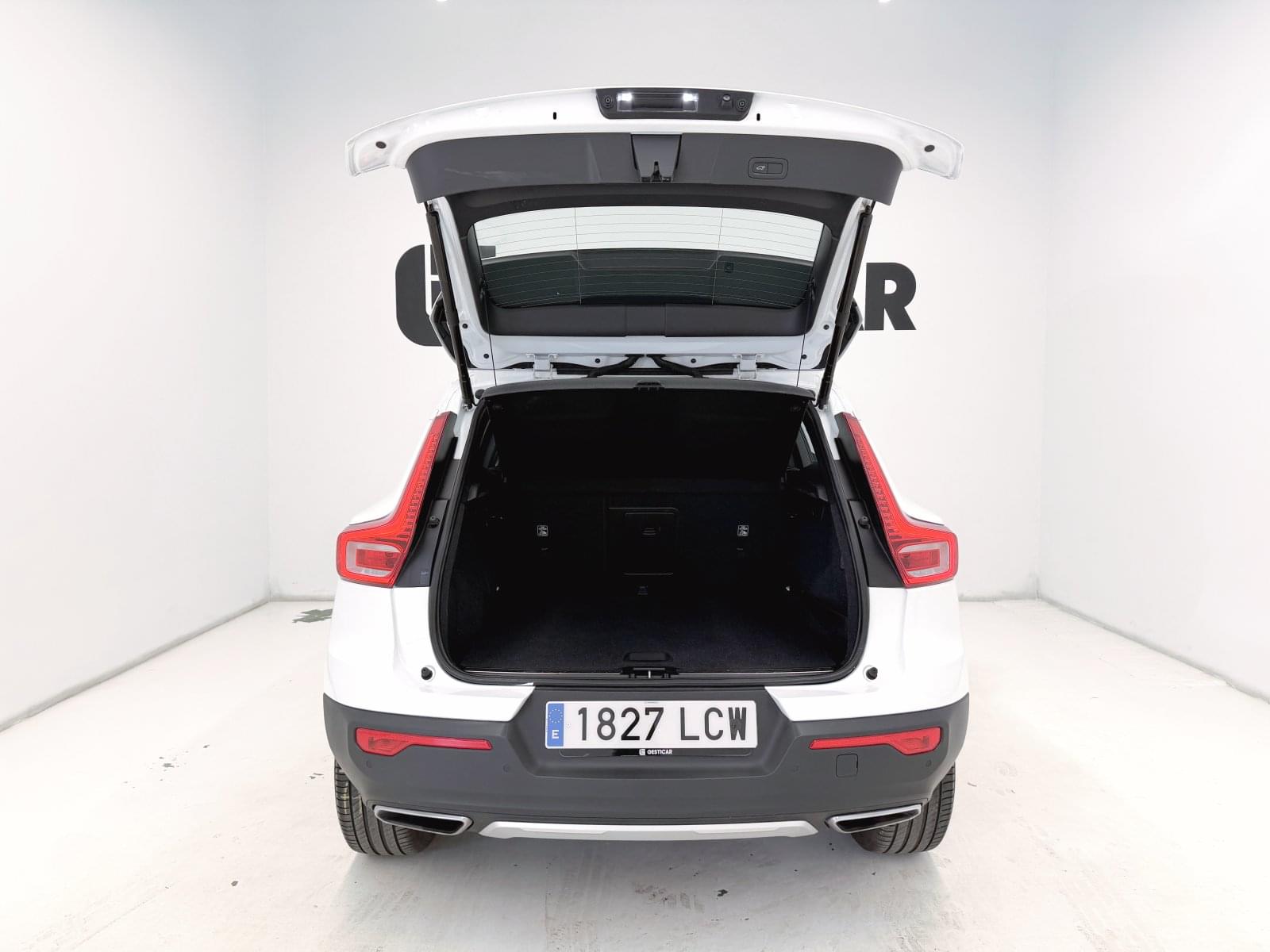 VOLVO XC40 1.5 T3 INSCRIPCION AUTO 163CV 13 